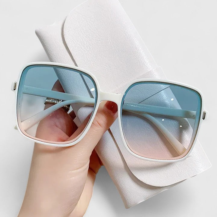 Emalynn Sunglasses — Céline de Montréal — view 2