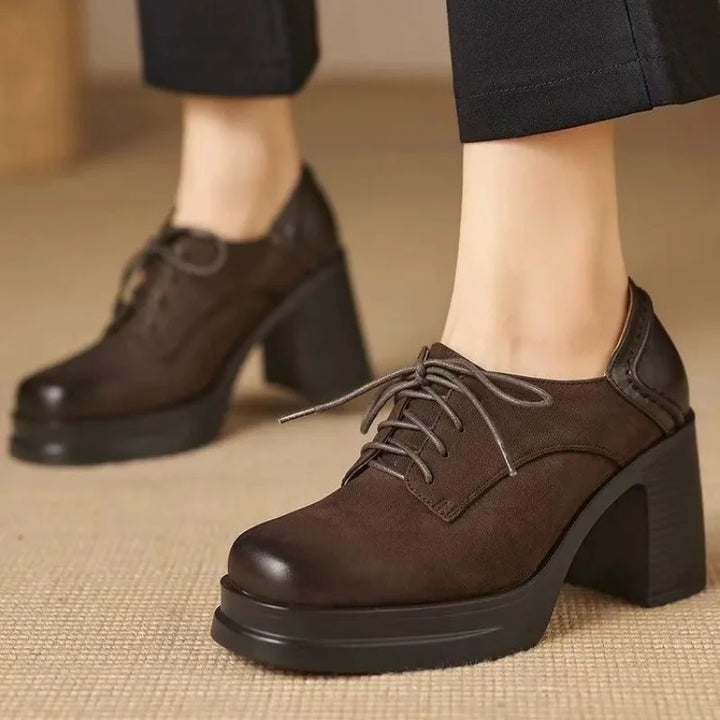 Margot Classic Pumps Pumps — Céline de Montréal — view 3
