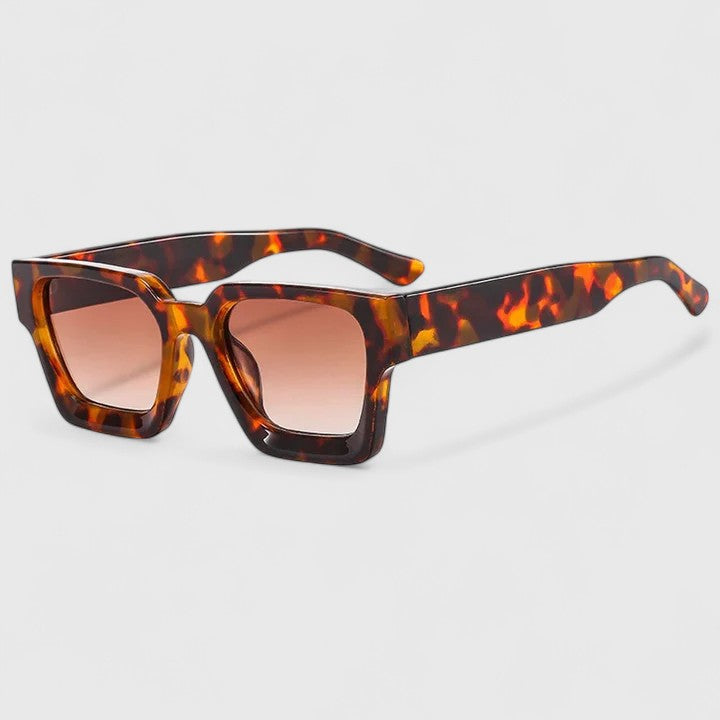 Izadora Sunglasses — Céline de Montréal — view 6