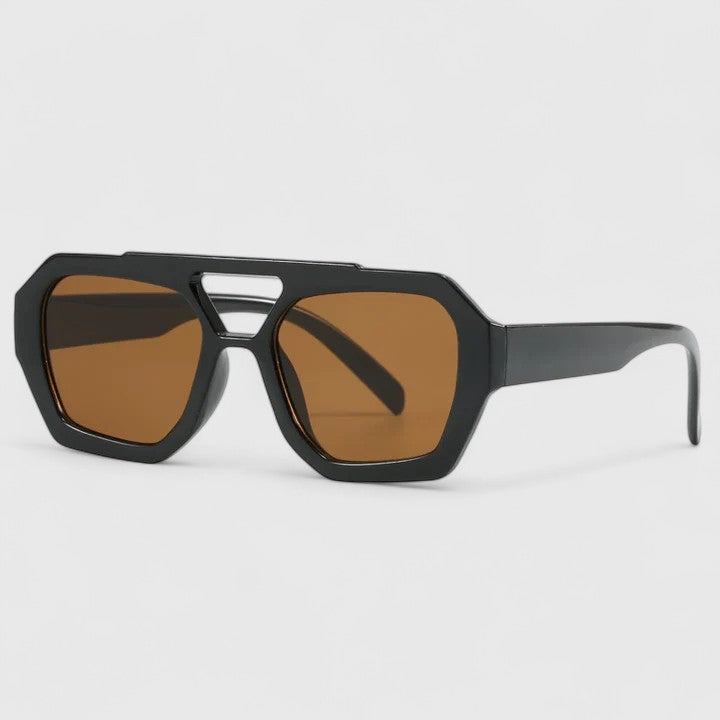 Zhaylinn Sunglasses — Céline de Montréal — view 3