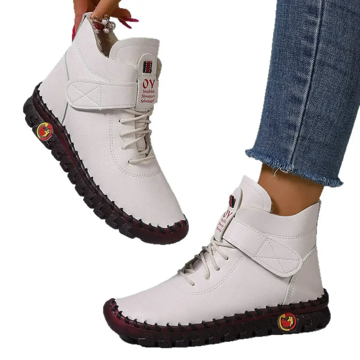 Vexia Orthopedic Boots — Céline de Montréal — view 9