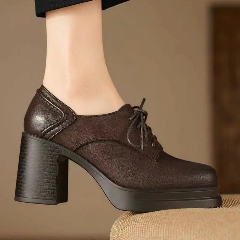 Margot Classic Pumps Pumps — Céline de Montréal