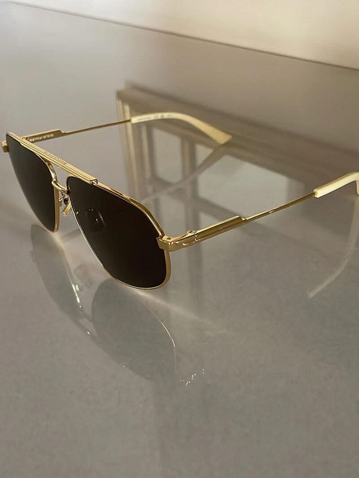 Elliette Sunglasses — Céline de Montréal — view 9