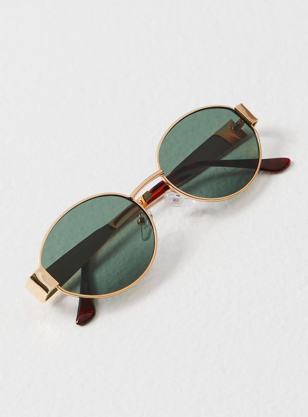 Zariyah Sunglasses — Céline de Montréal — view 9