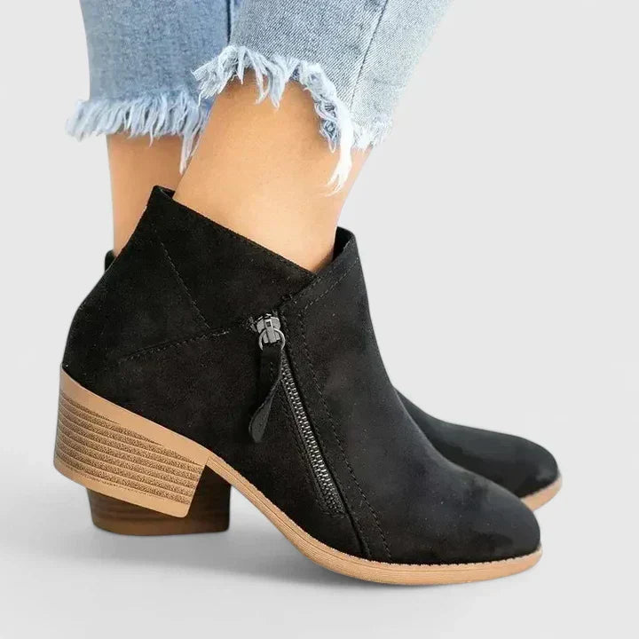 Auryziah Orthopedic Boots — Céline de Montréal — view 2