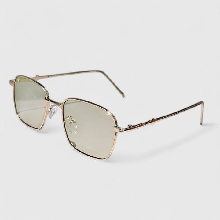 Raygynn Sunglasses — Céline de Montréal — view 7