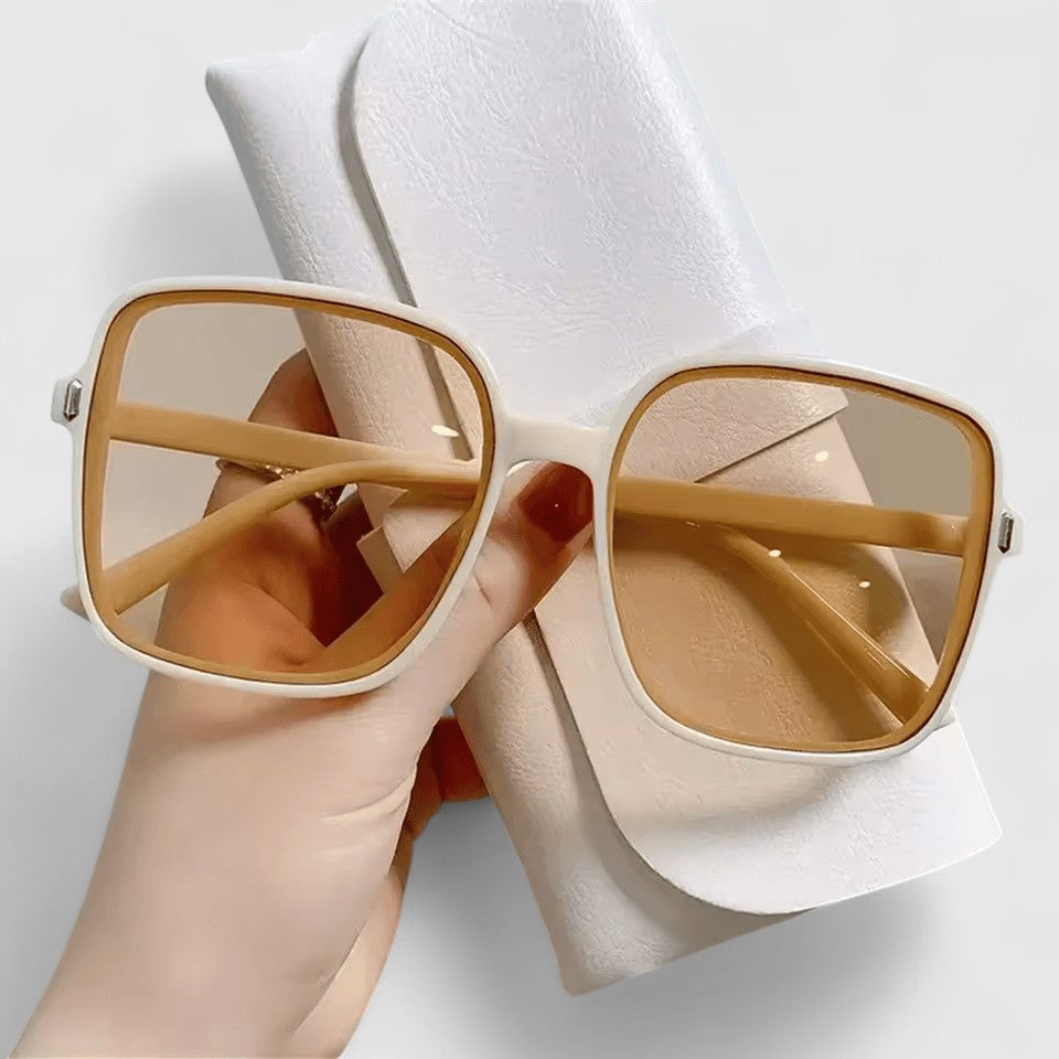 Destinie Sunglasses — Céline de Montréal — view 7