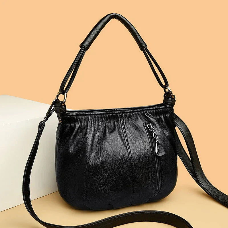 Waverly Handbags — Céline de Montréal — view 2