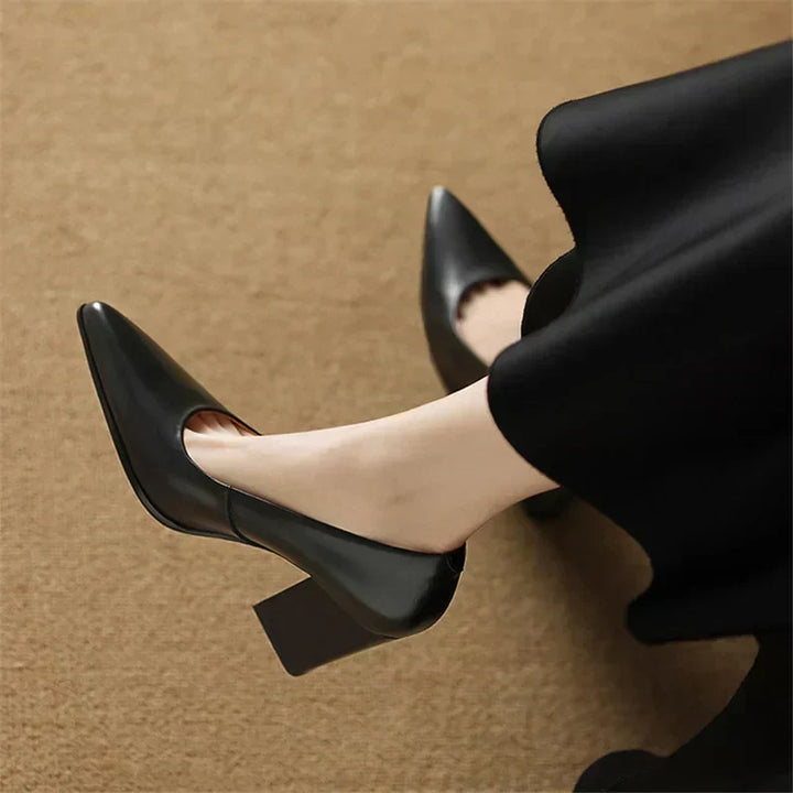 Verona Elegant Pumps Pumps — Céline de Montréal — view 11