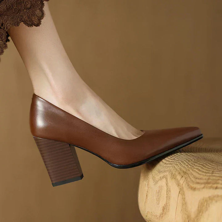 Verona Elegant Pumps Pumps — Céline de Montréal — view 6