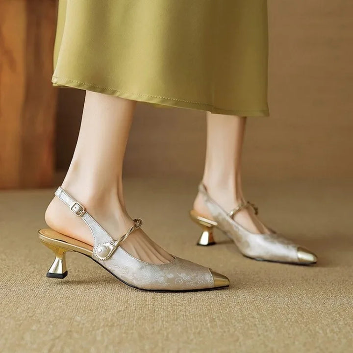 Molette Elegant Pumps Pumps — Céline de Montréal — view 3