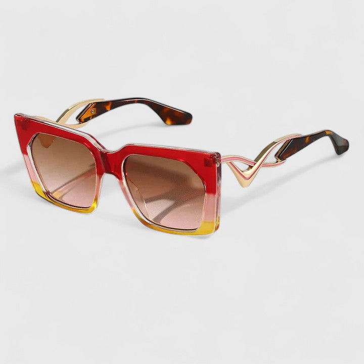 Oaklynne Sunglasses — Céline de Montréal — view 5
