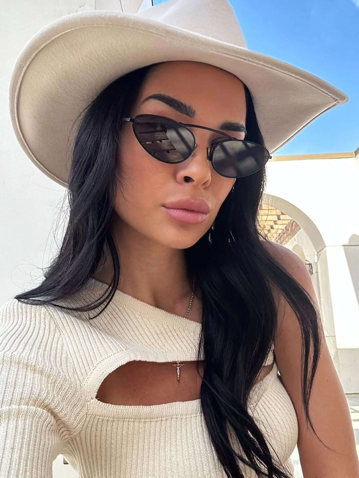 Navaya Sunglasses — Céline de Montréal — view 6