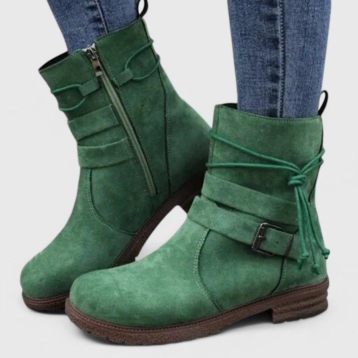 Emily Boots — Céline de Montréal