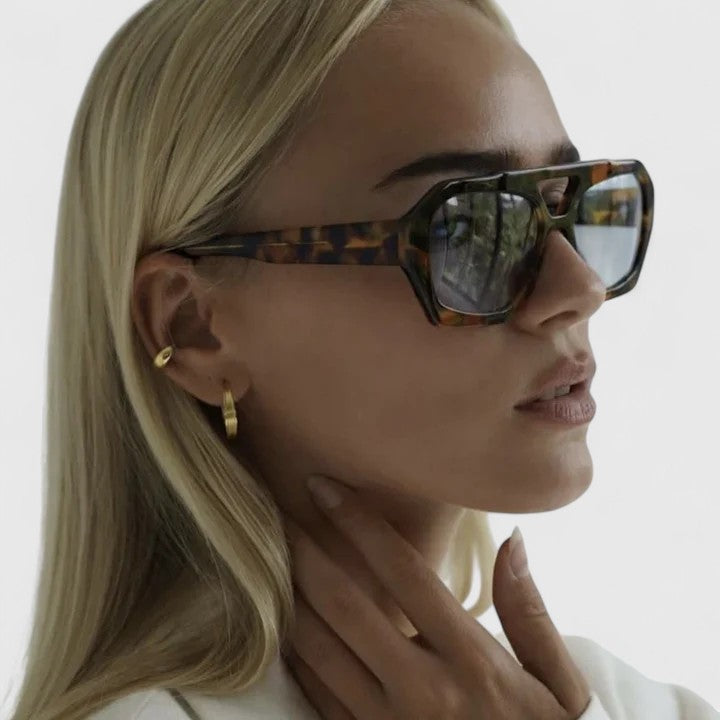 Zhaylinn Sunglasses — Céline de Montréal — view 16
