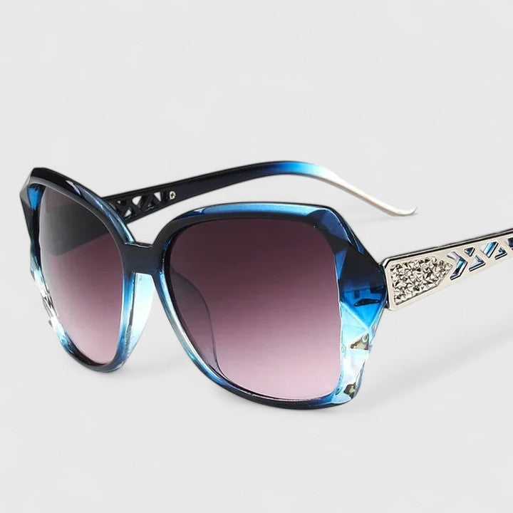 Avalynne Sunglasses — Céline de Montréal — view 13