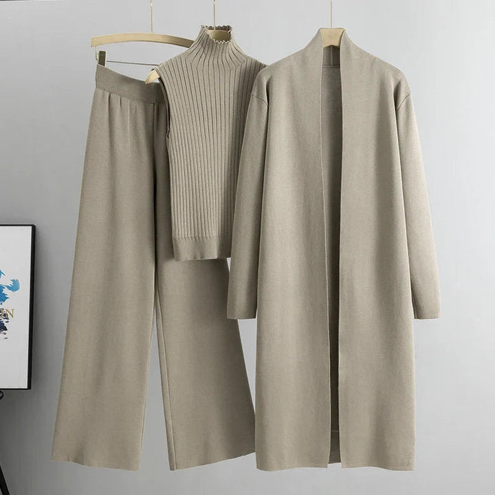 Jillie Comfortable Three-Piece Set Three-Piece Sets — Céline de Montréal