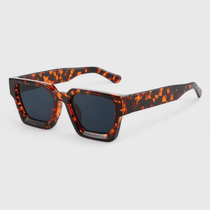 Izadora Sunglasses — Céline de Montréal — view 9