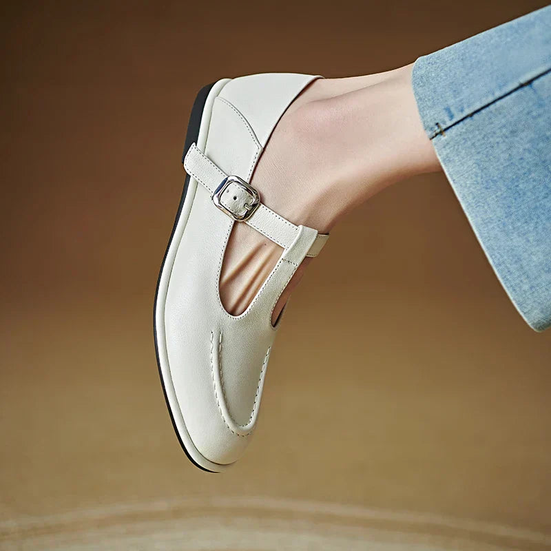 Selvana Low Heeled Pumps Pumps — Céline de Montréal — view 5