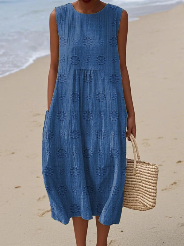 Rose Embroidered Midi Dress Midi Dresses — Céline de Montréal — view 3