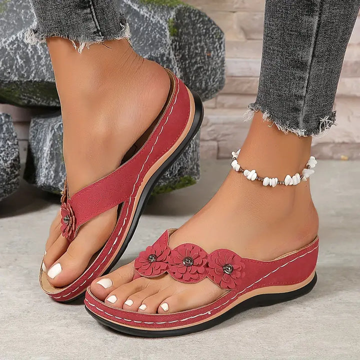 Héloïse orthopedic sandals Céline de Montréal