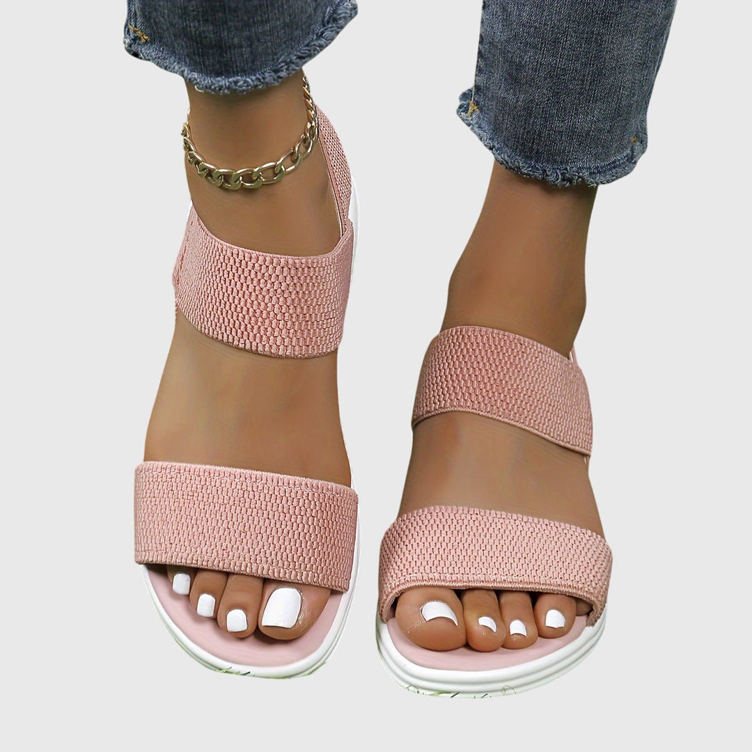 Apolline orthopedic sandals Céline de Montréal