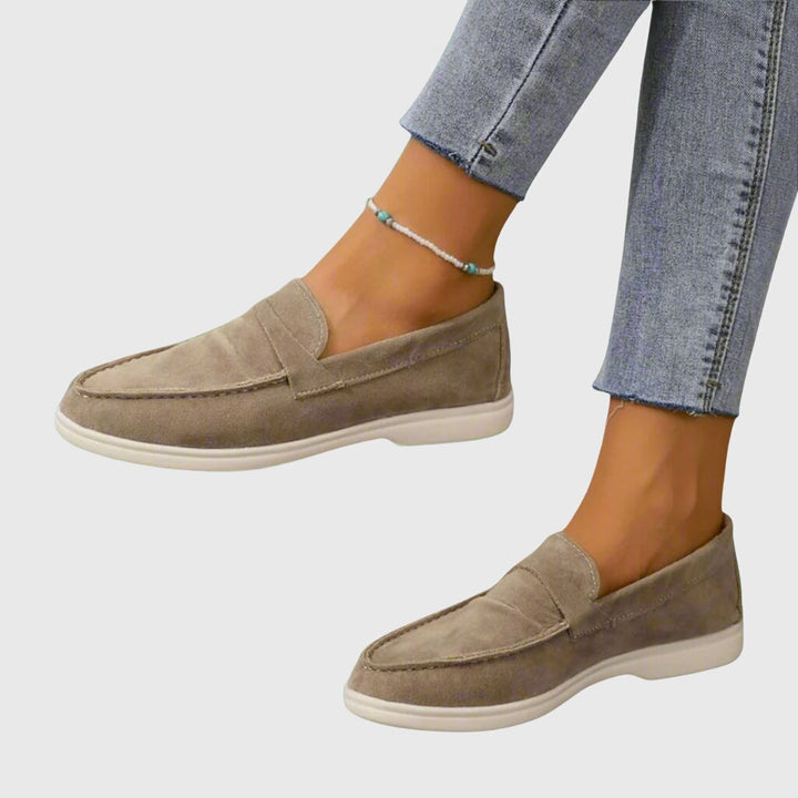 Carrie Orthopedic Loafers — Céline de Montréal