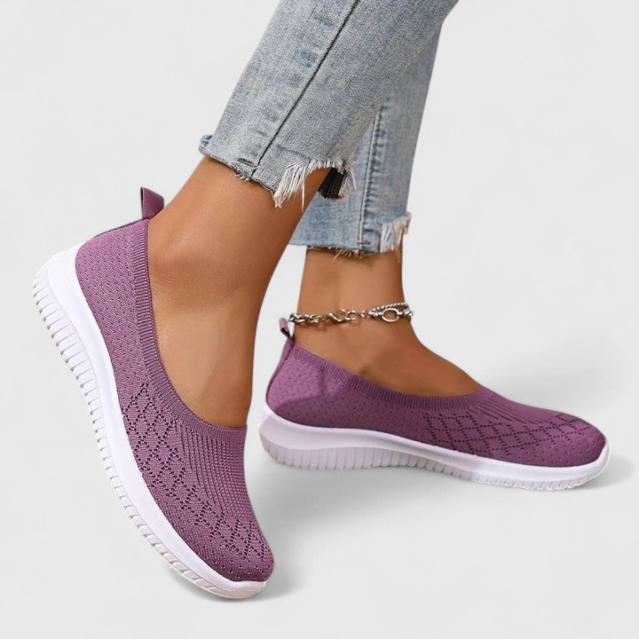 Odara Slip-Ons — Céline de Montréal