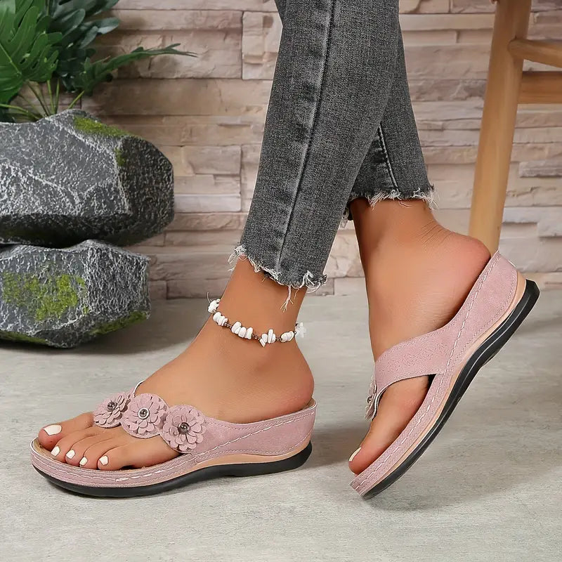 Héloïse orthopedic sandals Céline de Montréal