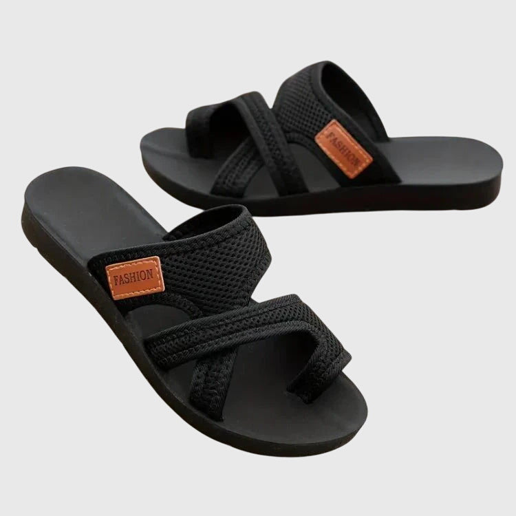 Hélène orthopedic sandals Céline de Montréal