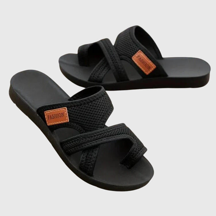 Hélène orthopedic sandals Céline de Montréal