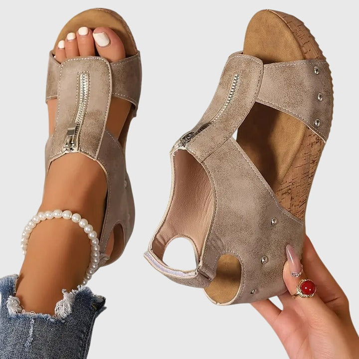 Mélissa orthopedic sandals Céline de Montréal