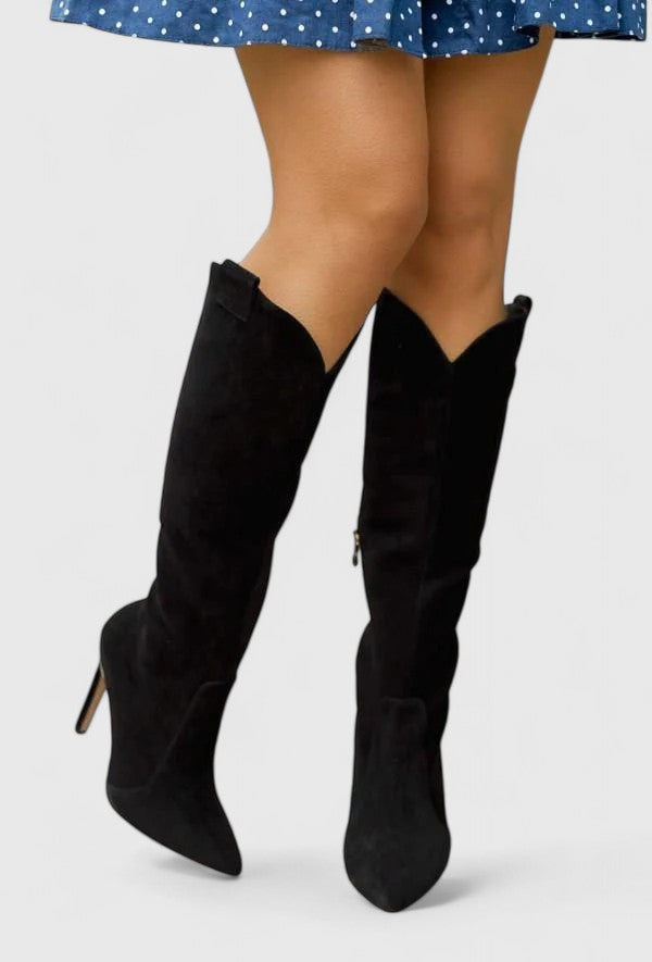 Melorynn Orthopedic Boots — Céline de Montréal — view 4