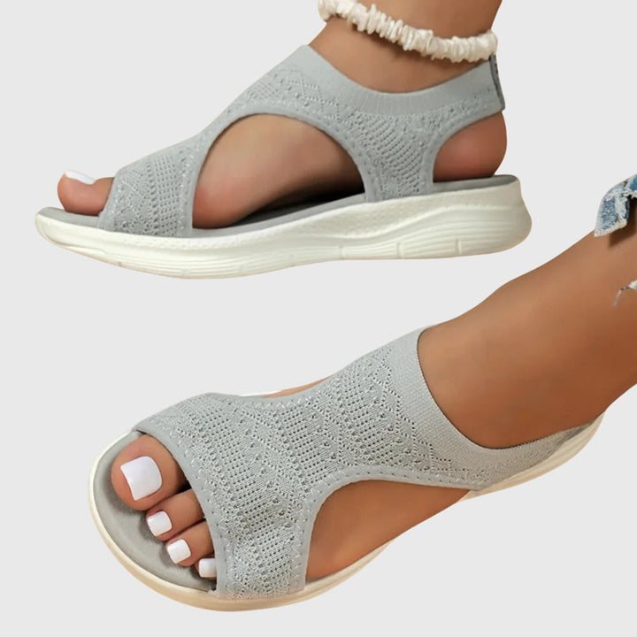 Nathalie orthopedic sandals Céline de Montréal