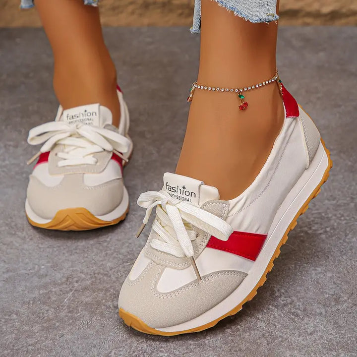 Helga – Orthopaedic Sneakers Orthopedic Sneakers — Céline de Montréal — view 9