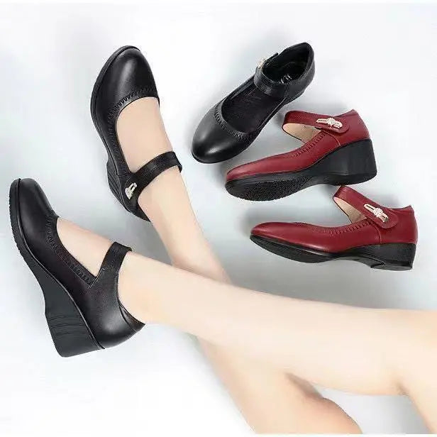 Lydia Shoes — Céline de Montréal — view 10