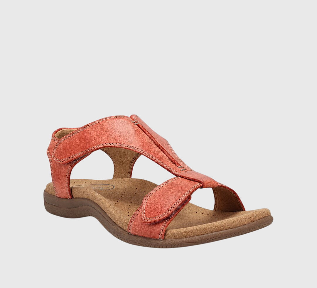 Marion orthopedic sandals Céline de Montréal