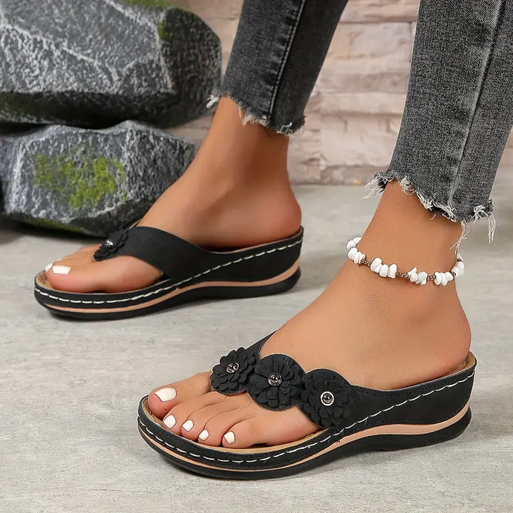 Luna Comfort Orthopedic Sandals — Céline de Montréal — view 11