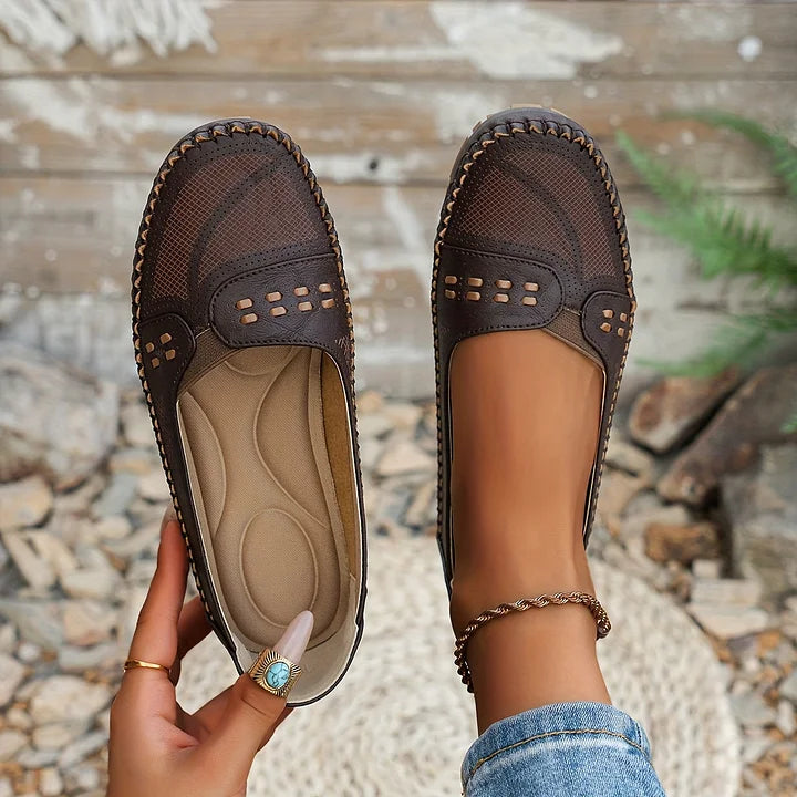 Desert Orthopedic Shoes — Céline de Montréal — view 3