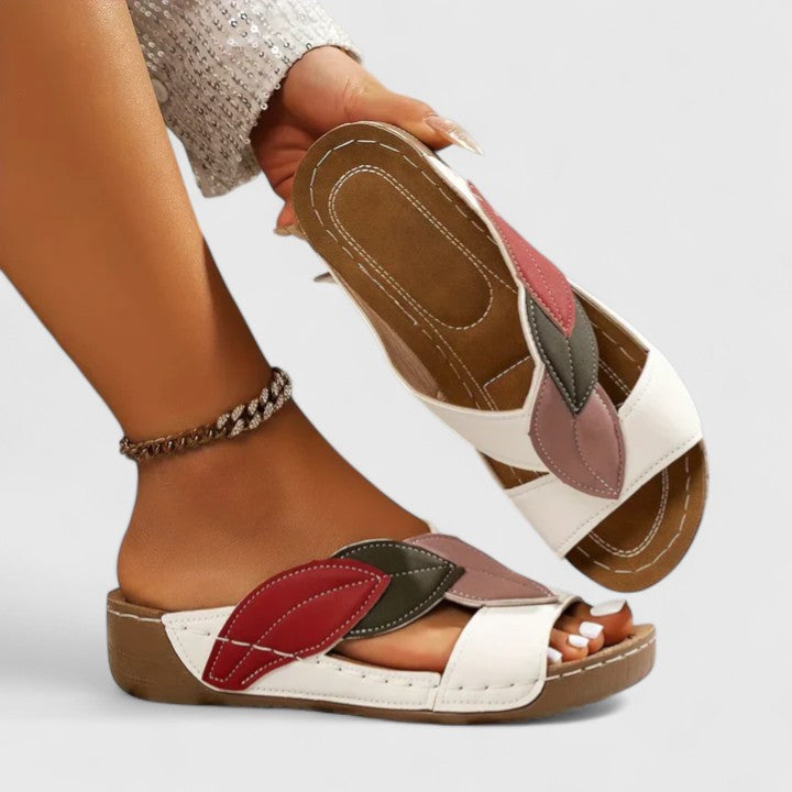 Virginie orthopedic sandals Céline de Montréal