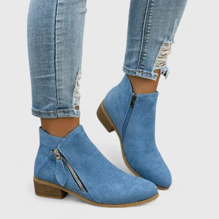 Marizheah Orthopedic Boots — Céline de Montréal