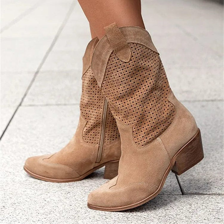 Taren Orthopedic Boots — Céline de Montréal