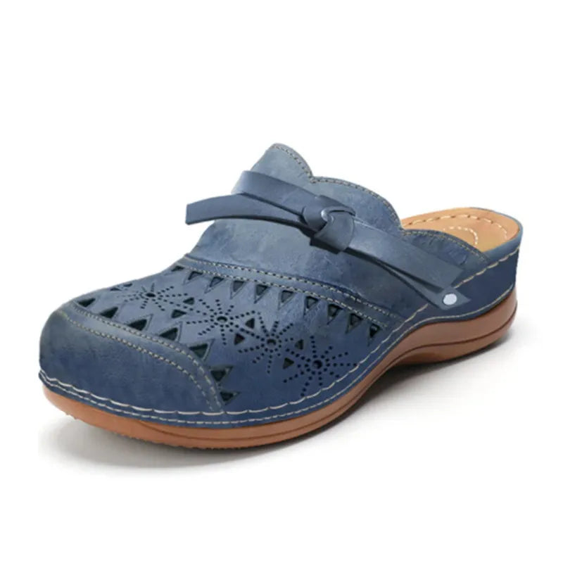 Fleur orthopedic sandals Céline de Montréal