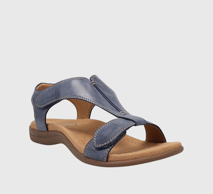 Marion orthopedic sandals Céline de Montréal