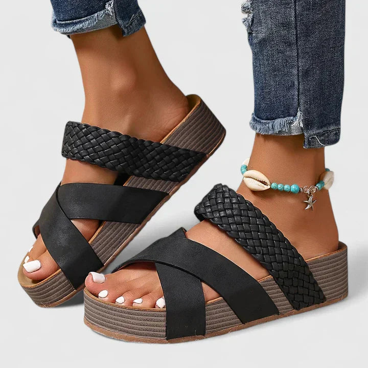 Marguerite orthopedic sandals Céline de Montréal