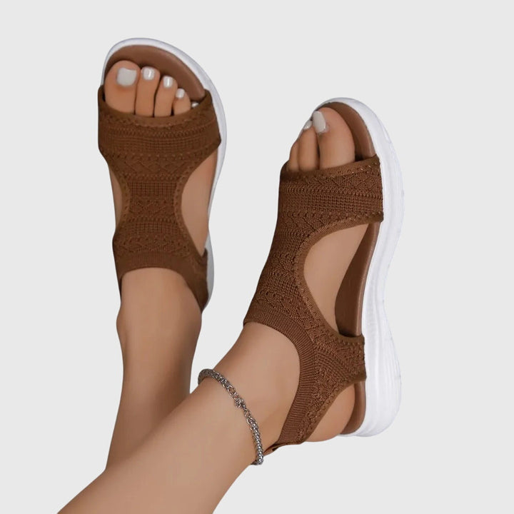 Nathalie orthopedic sandals Céline de Montréal