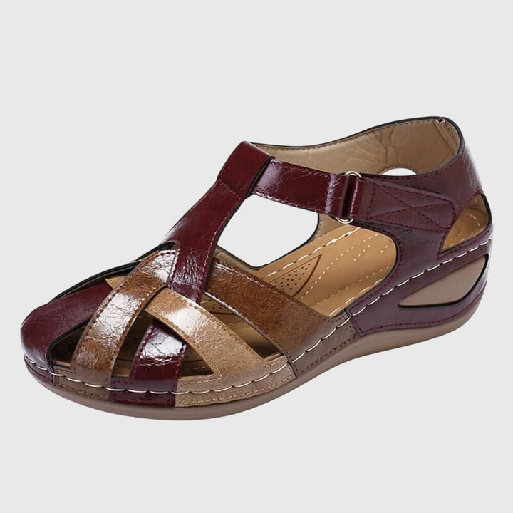 Brigitte orthopedic sandals Céline de Montréal