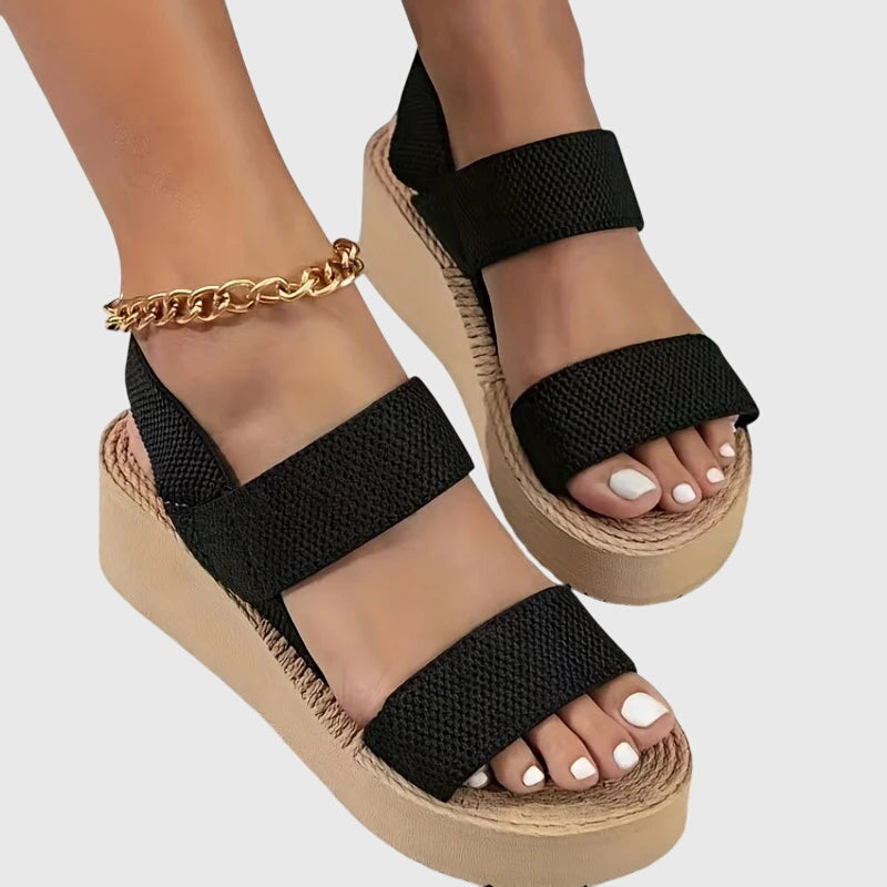 Valentine orthopedic sandals Céline de Montréal