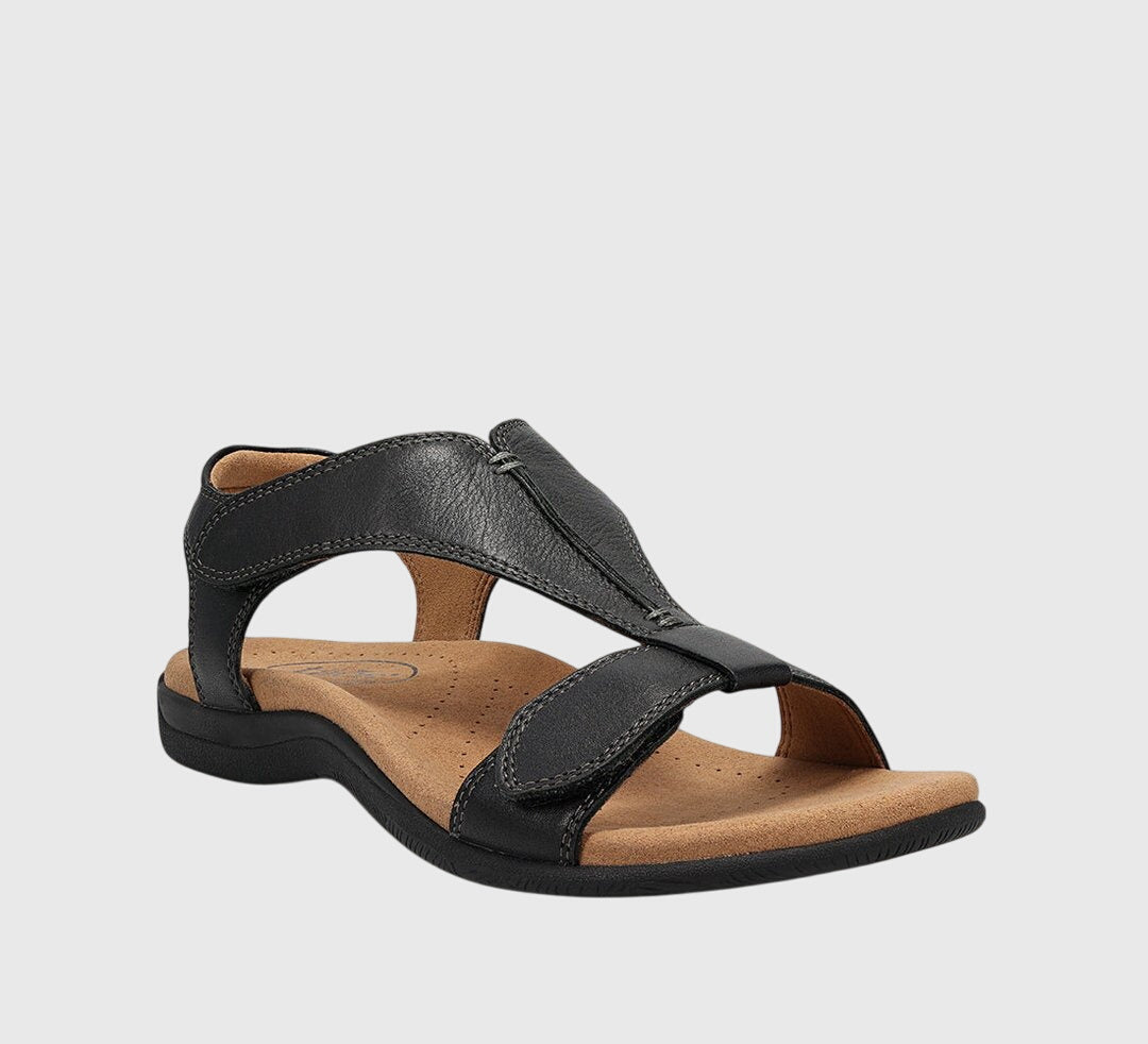 Marion orthopedic sandals Céline de Montréal