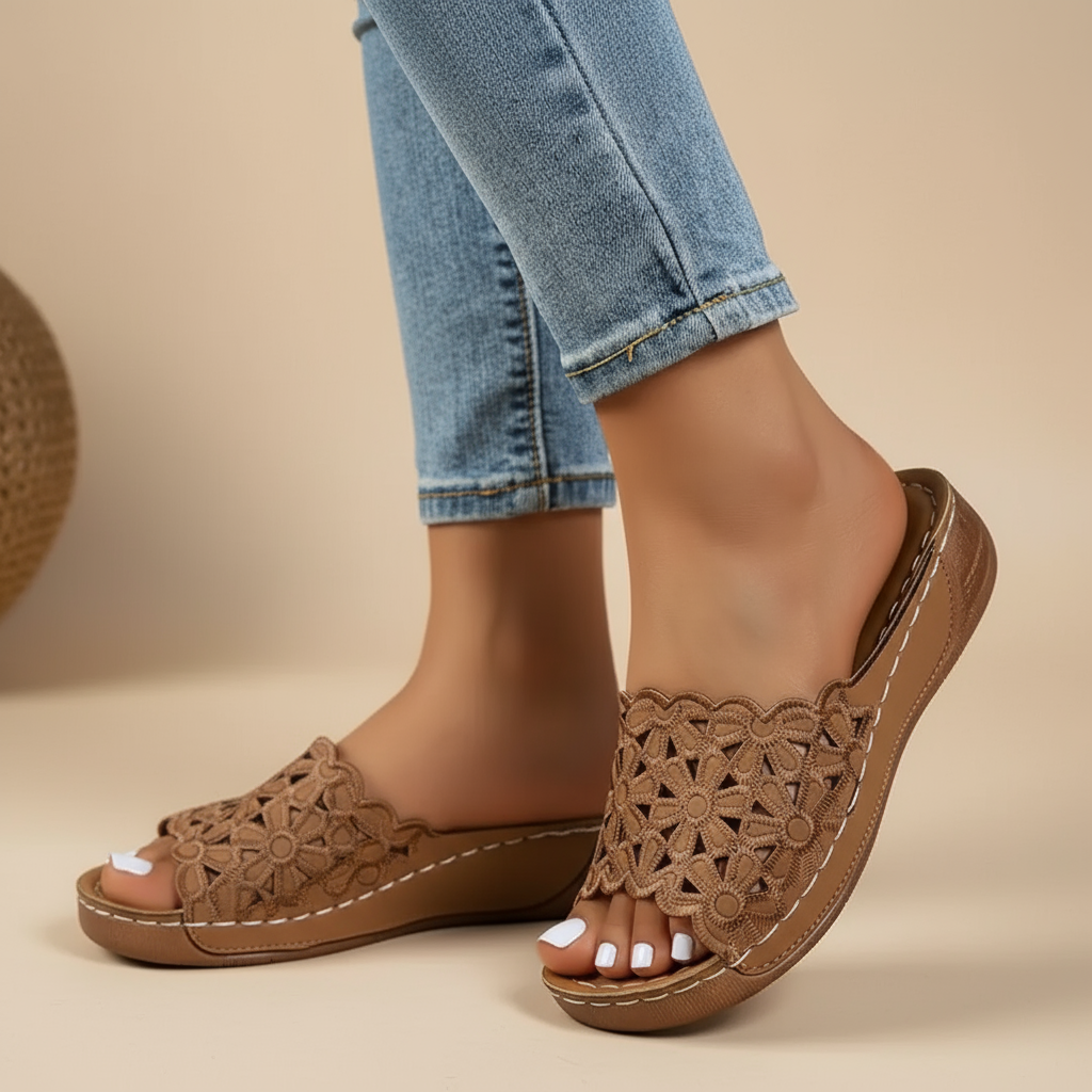 Delilah Orthopedic Sandals — Céline de Montréal — view 3